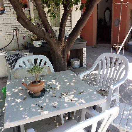 B B Casa Vacanze Il Pino Di Pino Lascari Kültér fotó